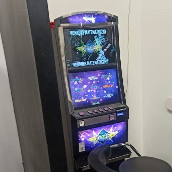 w radomiu dzialaly nielegalne automaty do gier hazardowych